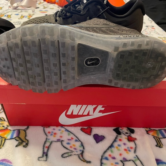 Nike air max - Picture 2 of 3